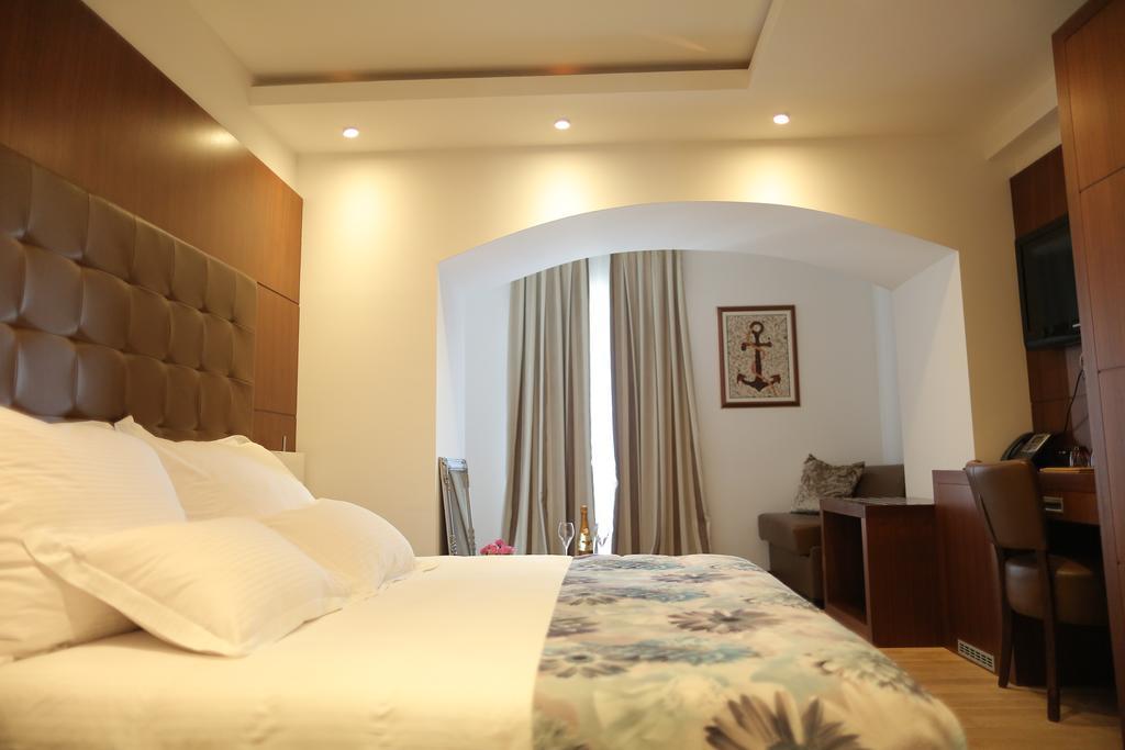 Boutique Hotel Mauro Poreč Eksteriør billede