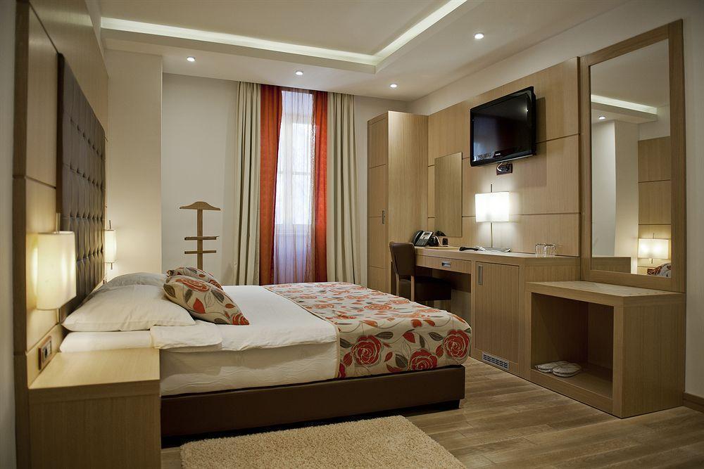 Boutique Hotel Mauro Poreč Eksteriør billede